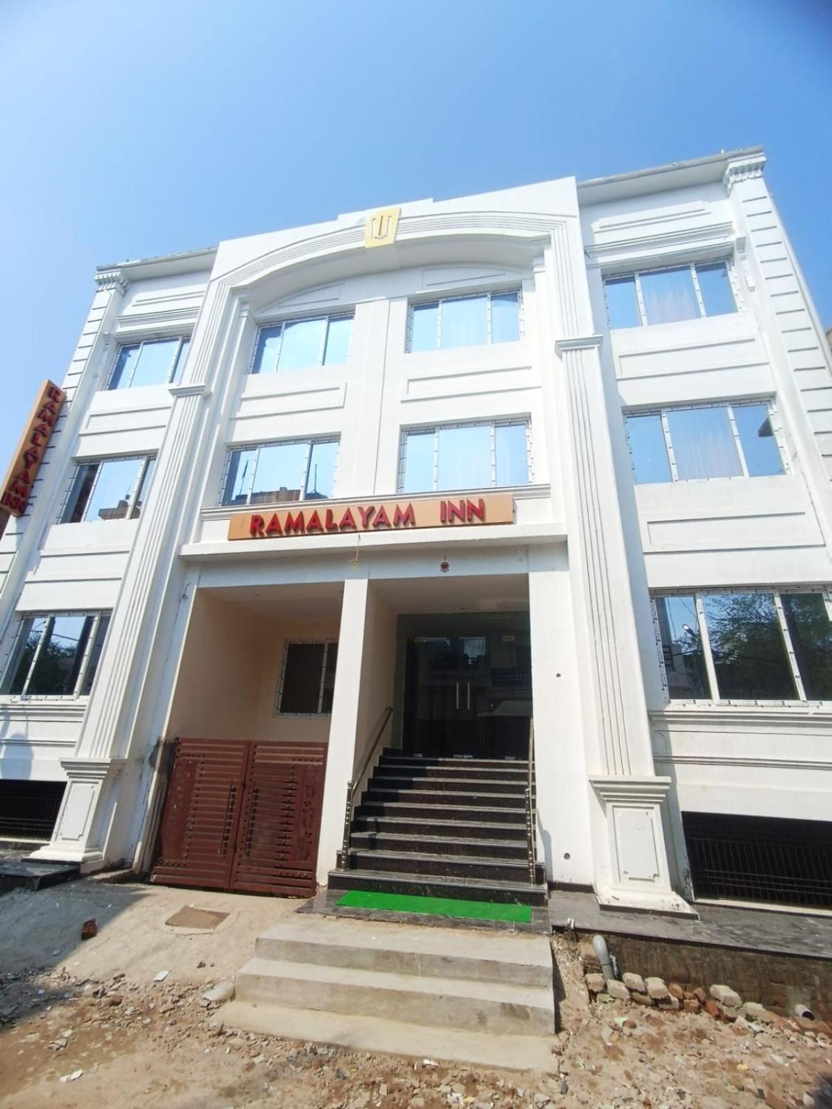Ramalayam Inn Ayodhya Buitenkant foto